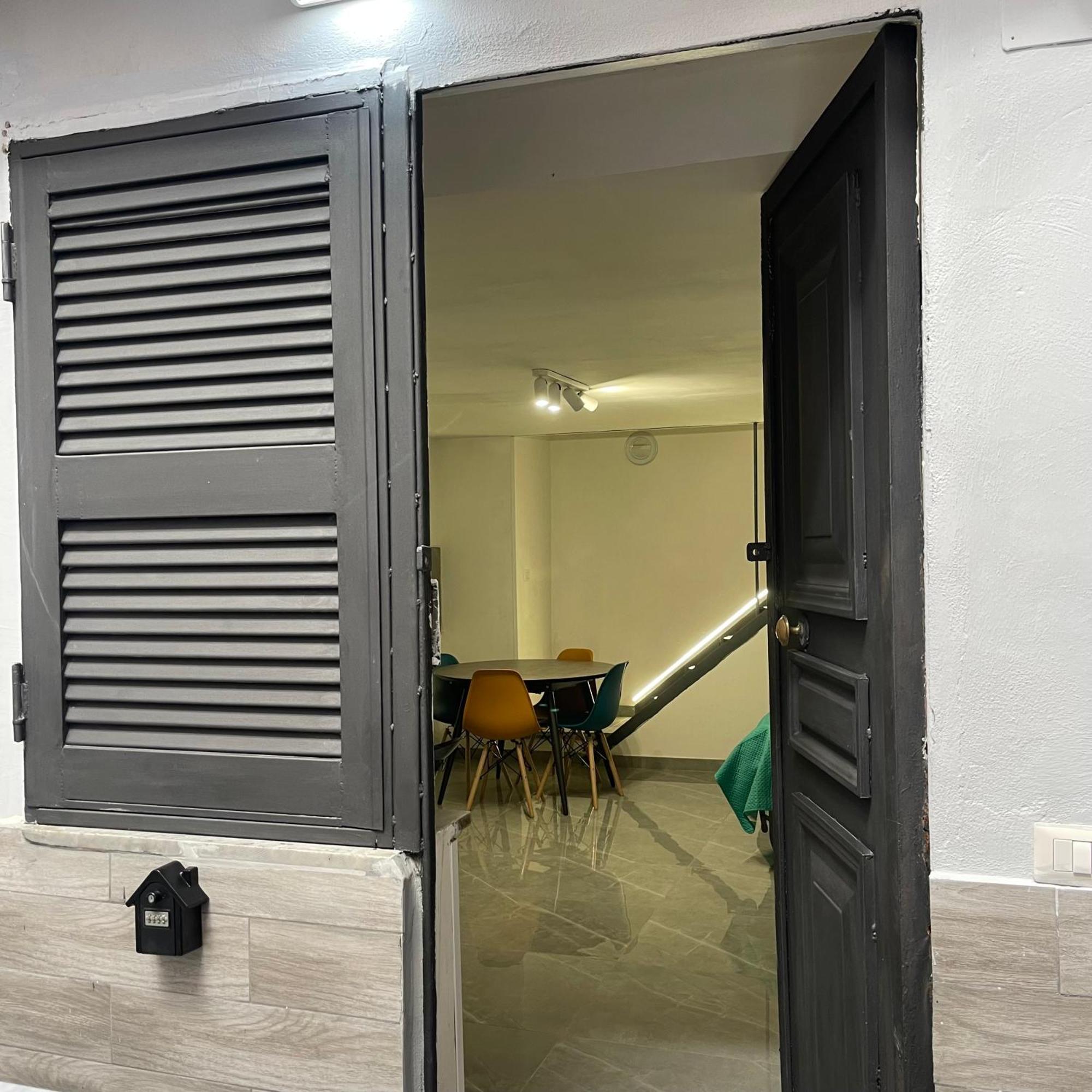 Nanninella Home Napoli Bagian luar foto
